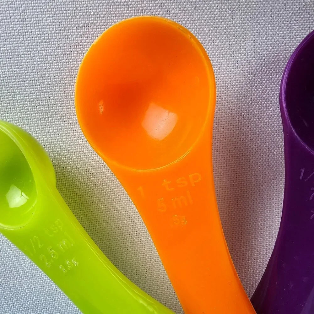 Tupperware Colorful Measuring Spoons - Picture 5 of 8